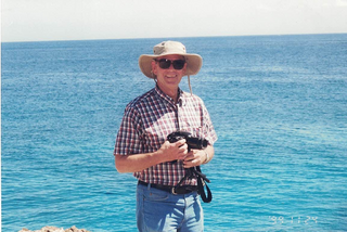 Dad beach 00a