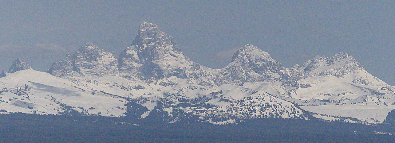 P1020003 Tetons from the yard
